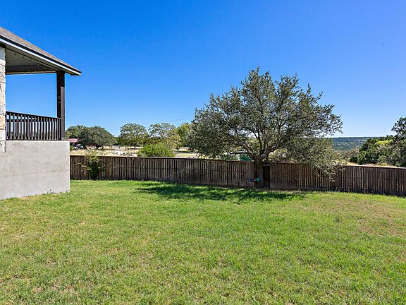 3rd image of 3516 Scenic Valley Dr