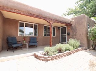 1116 Monroe St SE, Albuquerque, NM 87108