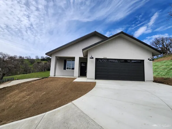 23841 Parke Ct, Tehachapi, CA 93561