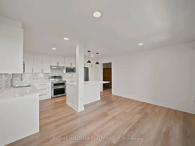 20 Chesterton Dr #714 — Photo 6
