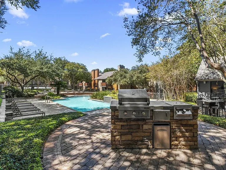 Outdoor BBQ Grills