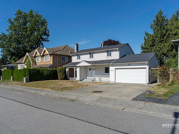 3rd image of 6040 Mara Cres