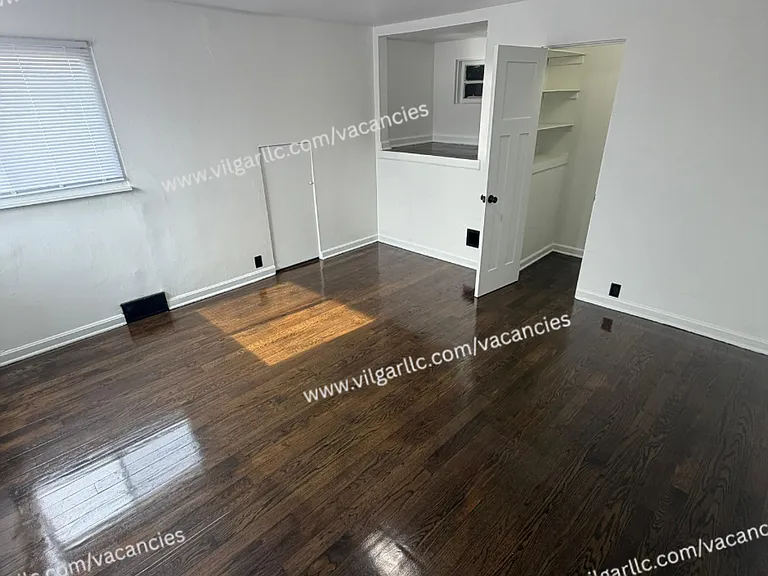 600 W 46th Ave — Photo 36