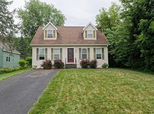 5 Ferrara Ave, Schenectady, NY 12304