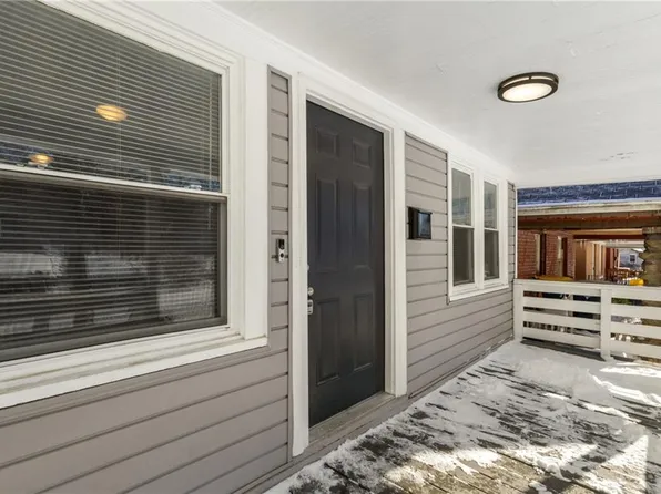 3803 Chestnut Ave, Kansas City, MO 64128