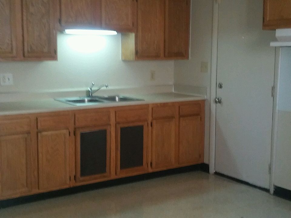 1st image of 2094 Grasmere Ave