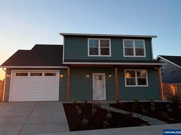 641 Parker Loop, Silverton, OR 97381