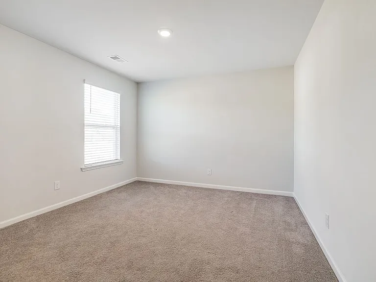 102 Spillway Ct — Photo 23