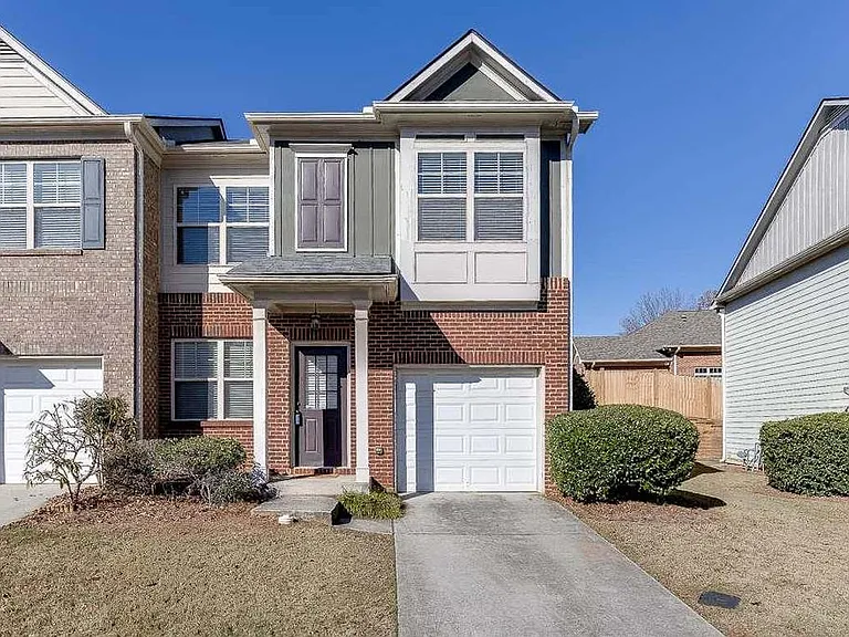 1043 Nightfall Ct NW — Photo 1
