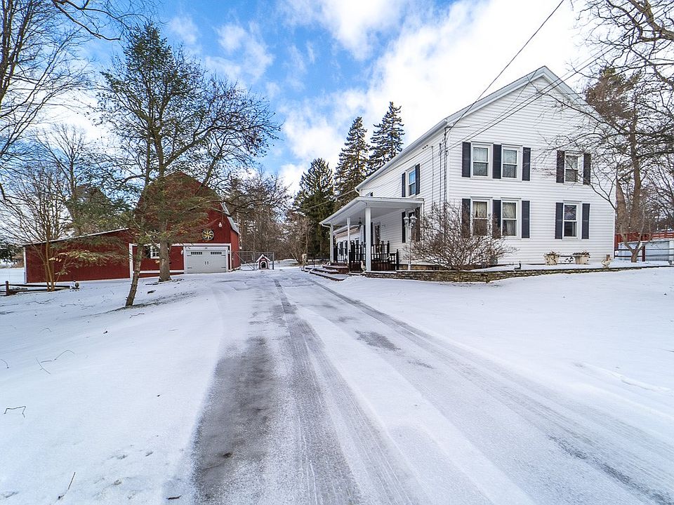 1st image of 22 Canandaigua St