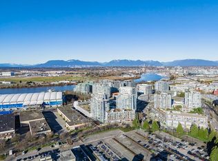 5511 Hollybridge Way #2011, Richmond, BC V7C0A3