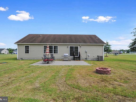 3rd image of 25177 N Legacy Ln