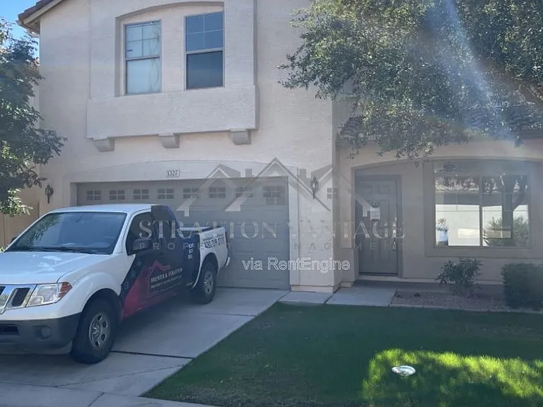 1327 E Weatherby Way — Photo 1
