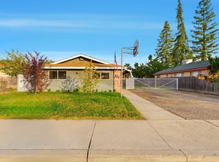 276 N Cottage Street, Porterville, CA 93257