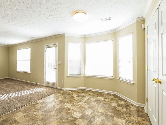5th image of 7426 Stillbrook Bend Ct