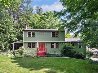 68 Holcomb Hill Rd, New Hartford, CT 06057