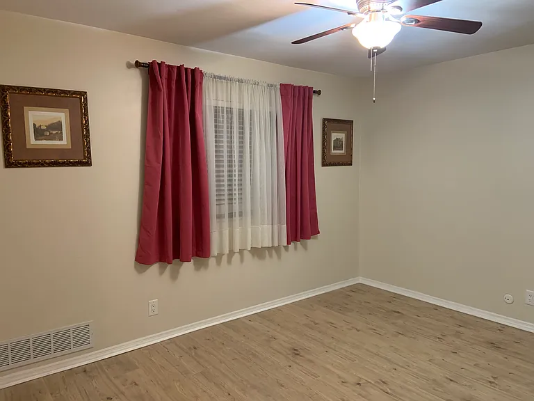 1041 N Clay Ave #C-20 — Photo 30