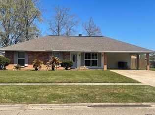 3654 E Mendenhal Dr, Baton Rouge, LA 70814