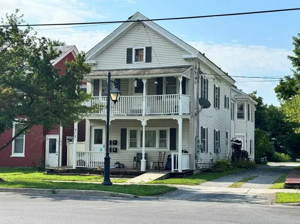 313 Main Street, Poultney, VT 05764