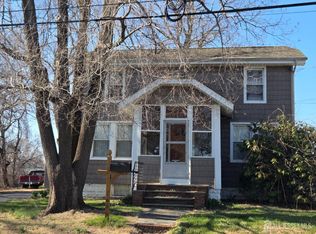 166 Furman Blvd, Keyport, NJ 07735