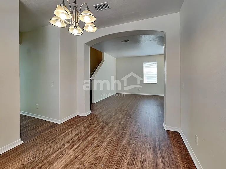 8523 Deer Chase Dr — Photo 4