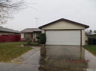 1212 Davis St, Madera, CA 93638