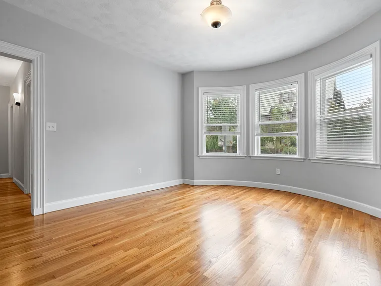 1439 Cambridge St #2A — Photo 2