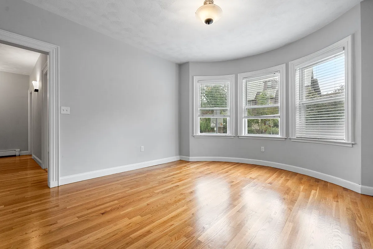 Building Photo - 1439 Cambridge St #2A