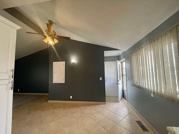 3rd image of 407 University Dr