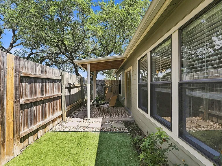 7825 Beauregard Cir #3A — Photo 20