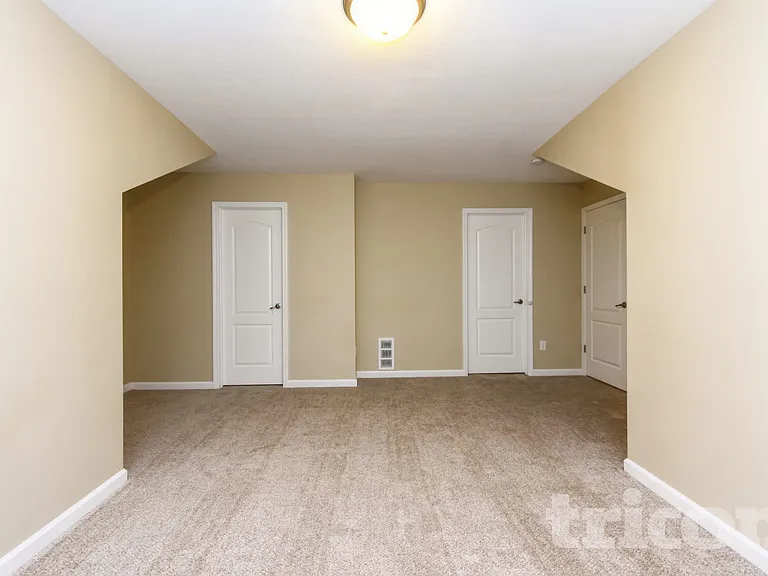 5609 Lipizzan Ln — Photo 9