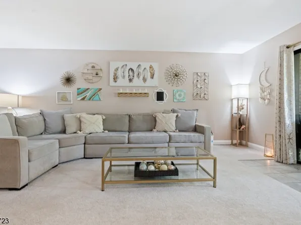 221 Ringwood Ave #A17, Pompton Lakes Boro, NJ 07442