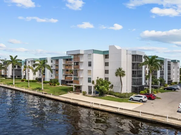 3460 N Key Dr APT 416, North Fort Myers, FL 33903