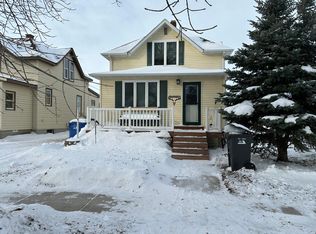 215 3rd St SE, Barnesville, MN 56514