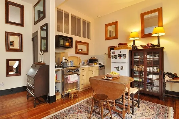 Rented by Compass | media 9