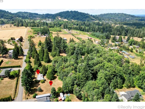 25401 SE McNutt Rd, Gresham, OR 97080