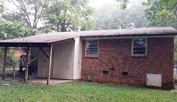 2nd image of 2716 Dumont Dr