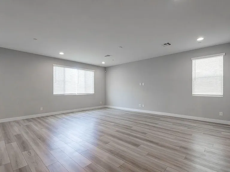 10620 Carnes Ave — Photo 29