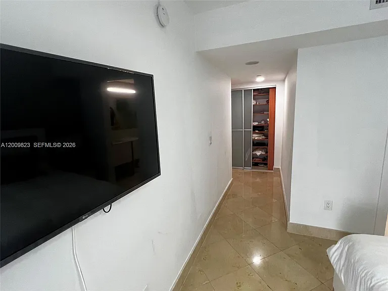 18671 Collins Ave #402 — Photo 19