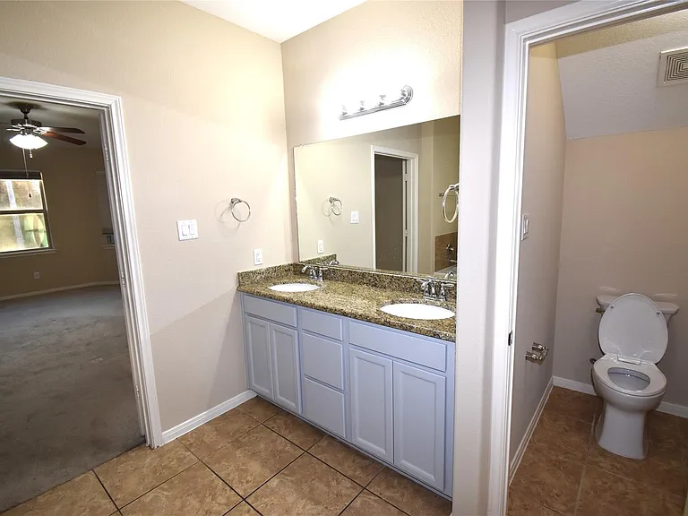 51 S Greenprint Cir — Photo 23