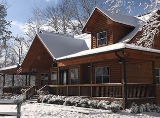 554 Holley Mountain Top Rd, Whittier, NC 28789