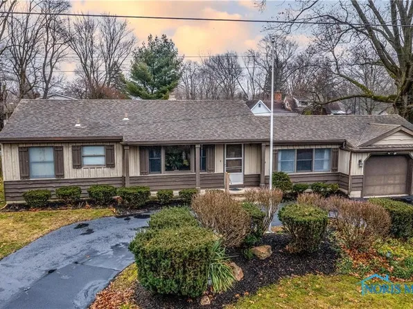 4538 Vineyard Rd, Toledo, OH 43623
