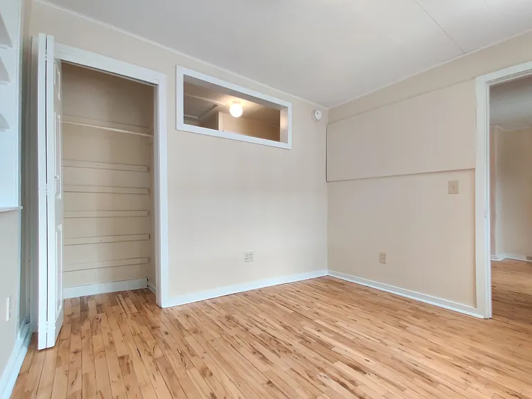 111 College St #3C — Photo 4