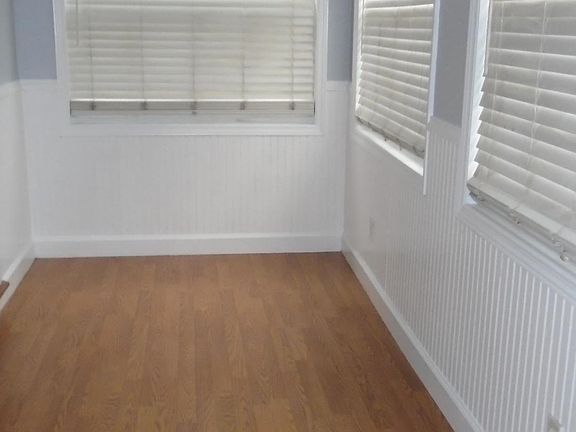 Front Sitting Area