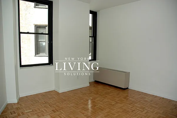 Rented by NY Living Solutions | media 18