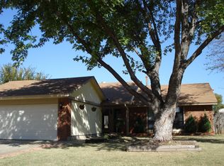 2013 Branden Ln, Edmond, OK 73003