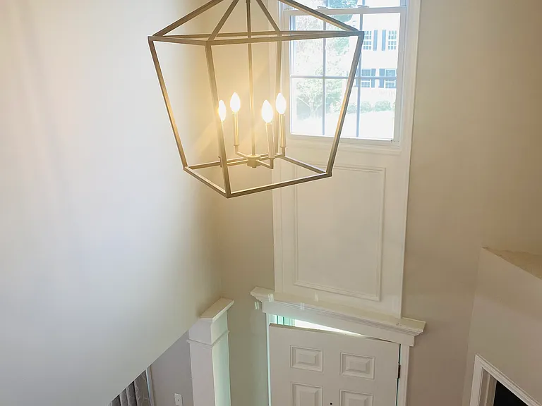 1705 Waterclose Ct — Photo 3