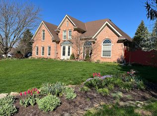 15 Whetstone Ct, Springboro, OH 45066