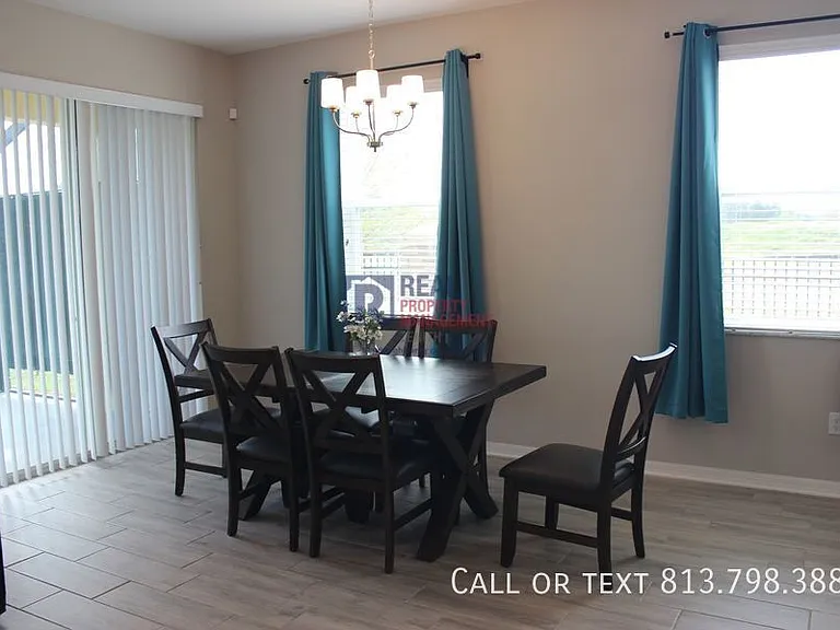 2454 Stapleford Pl — Photo 10