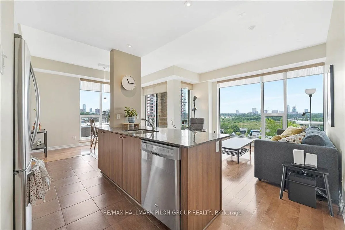 2 bed, $3,400 — Photo 4
